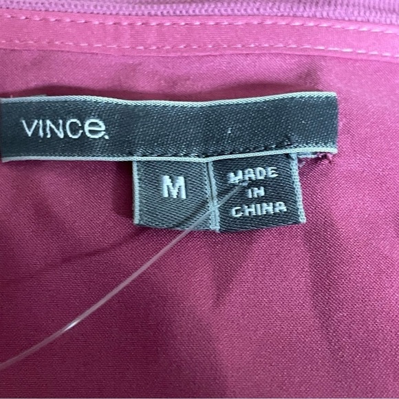 VINCE. Pink Rolled Short Sleeve Two Pocket V-Neck Mini Shift Dress EUC Size M - Picture 9 of 12